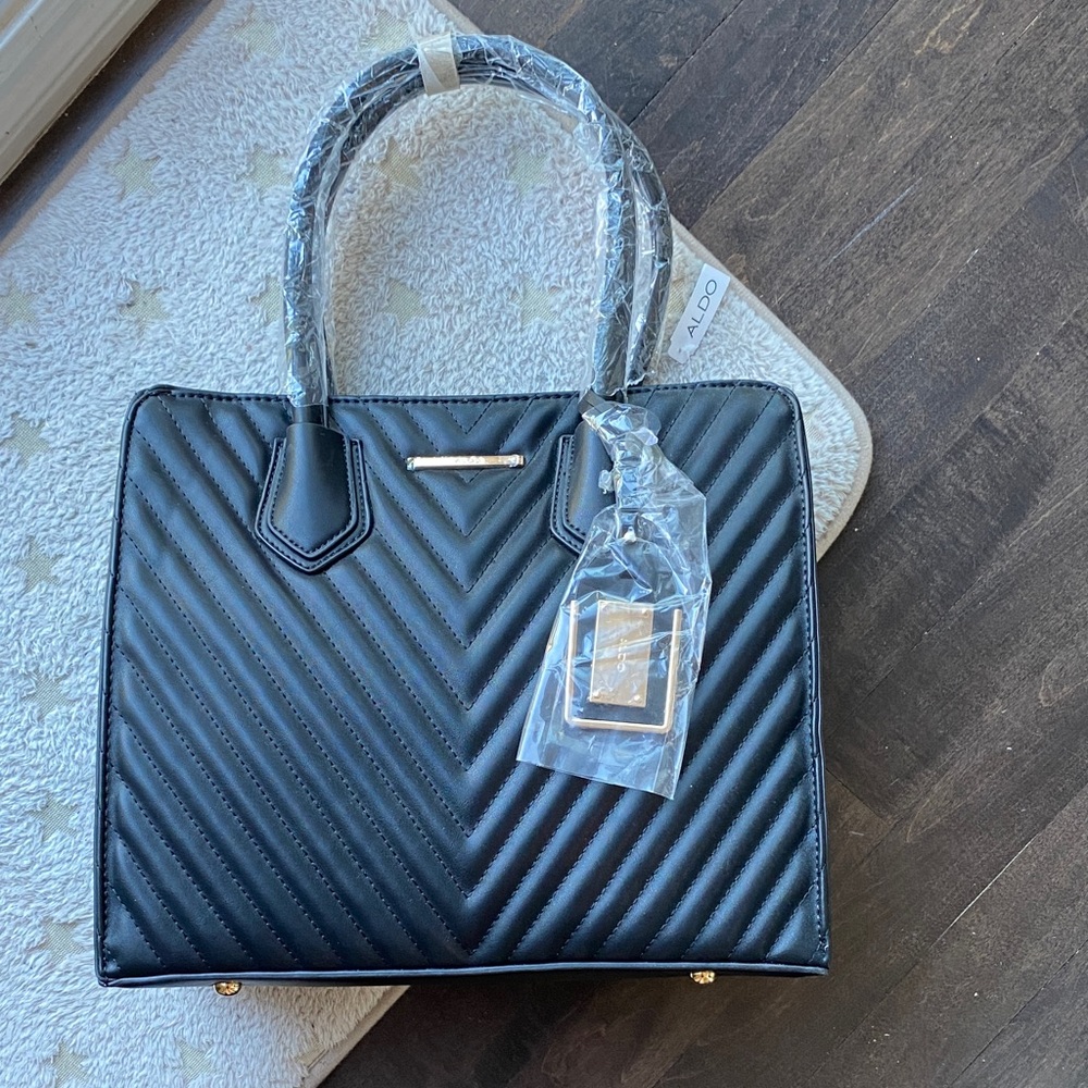 Aldo Quilted Black and Gold Tote Bag Shoulder Bag Handbag NWT